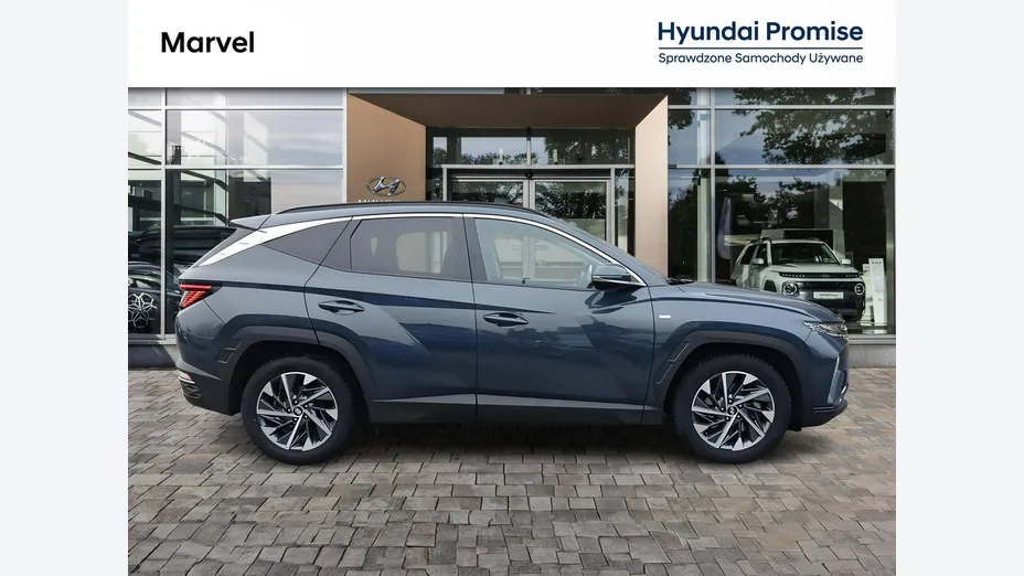 HYUNDAI Tucson -