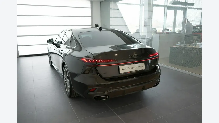 AUDI A6 -