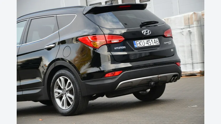 HYUNDAI Santa Fe -