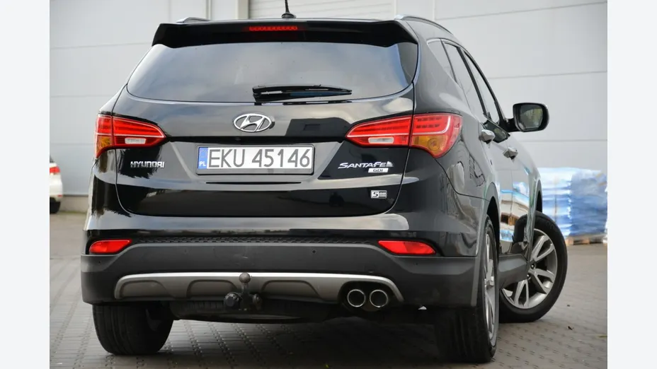 HYUNDAI Santa Fe -