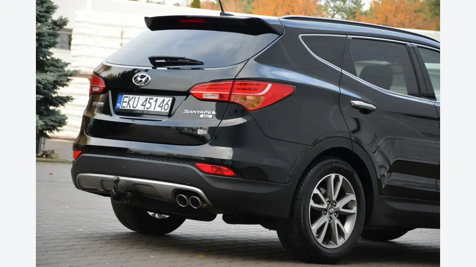 HYUNDAI Santa Fe -