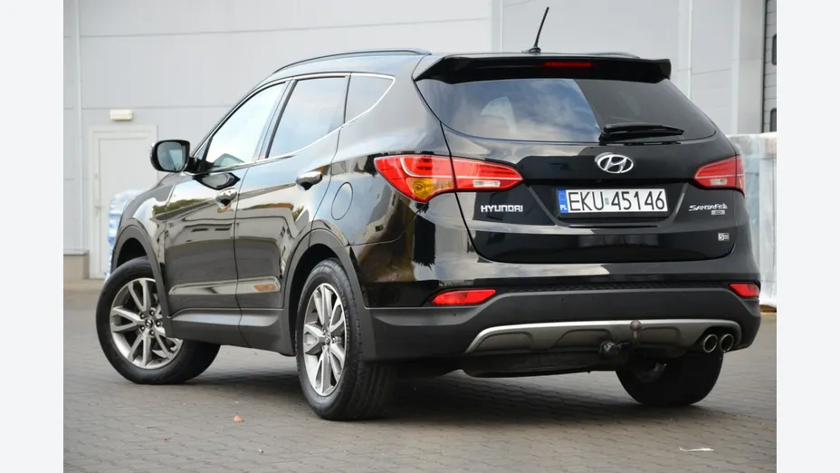 HYUNDAI Santa Fe -