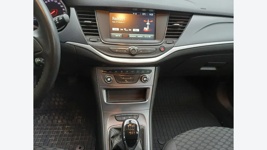 OPEL Astra -