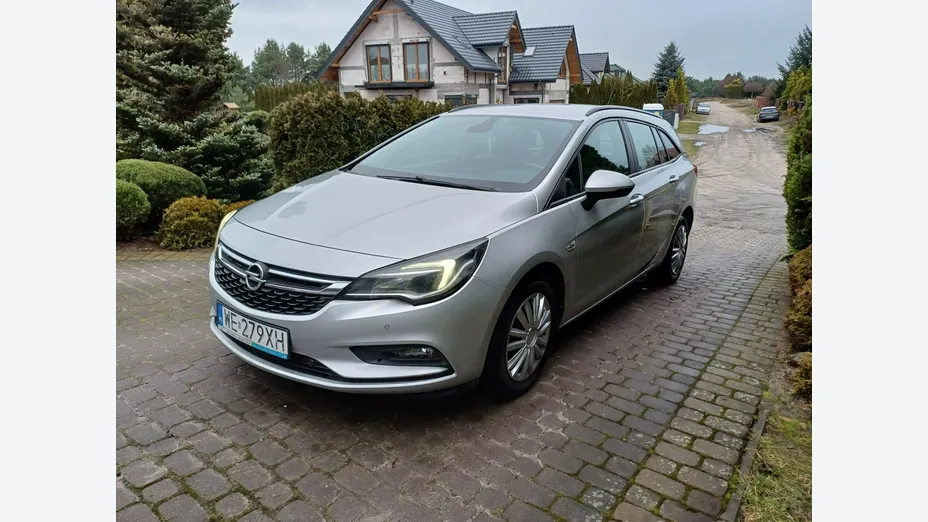 OPEL Astra -