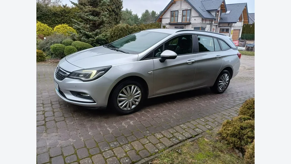 OPEL Astra -