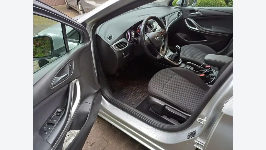 OPEL Astra -