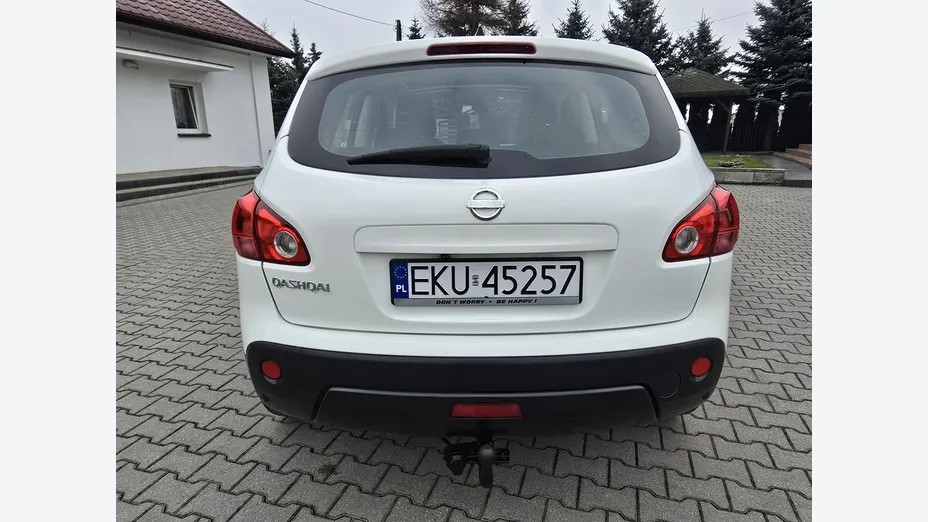 NISSAN Qashqai -