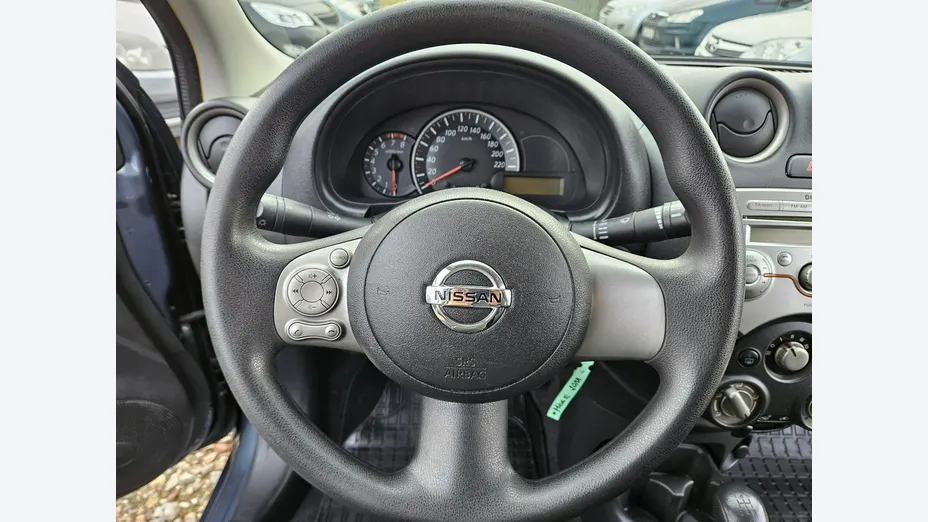 NISSAN Micra -