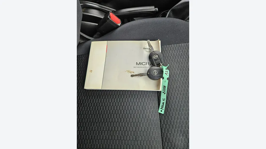 NISSAN Micra -