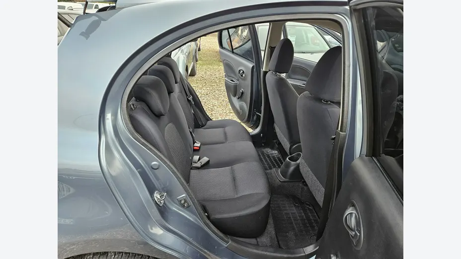 NISSAN Micra -
