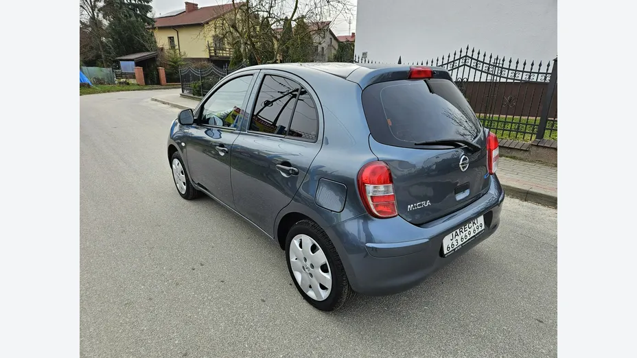 NISSAN Micra -