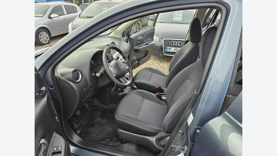 NISSAN Micra -