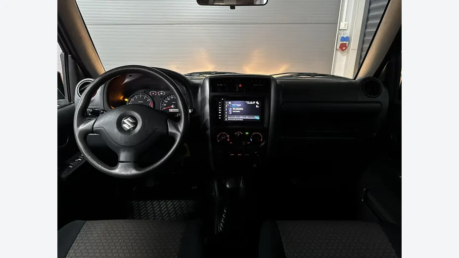 SUZUKI Jimny -