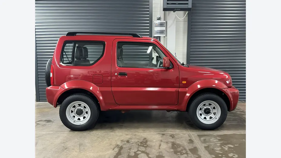 SUZUKI Jimny -
