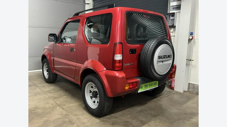 SUZUKI Jimny -