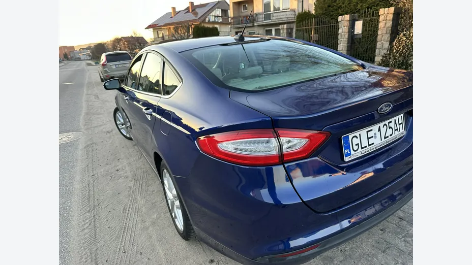 FORD Mondeo -