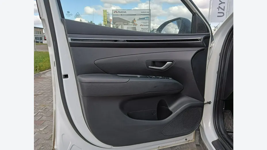 HYUNDAI Tucson -