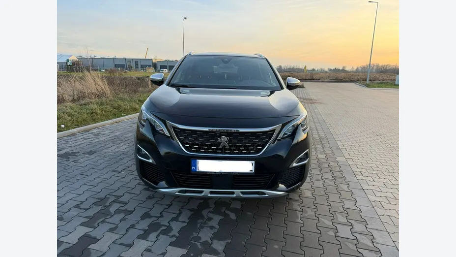 PEUGEOT 3008 -