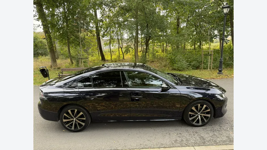 PEUGEOT 508 -
