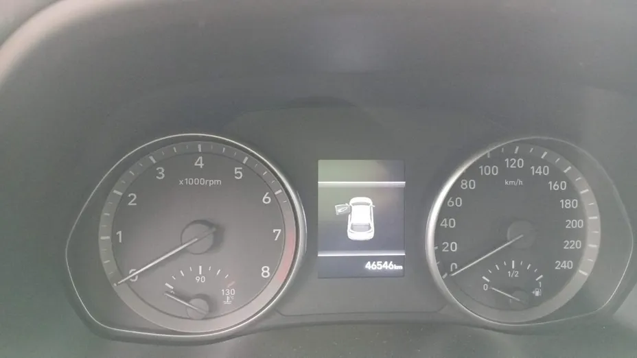 HYUNDAI i30 -