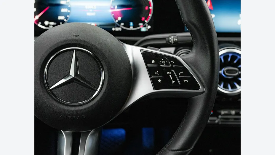 MERCEDES-BENZ A Klasa -