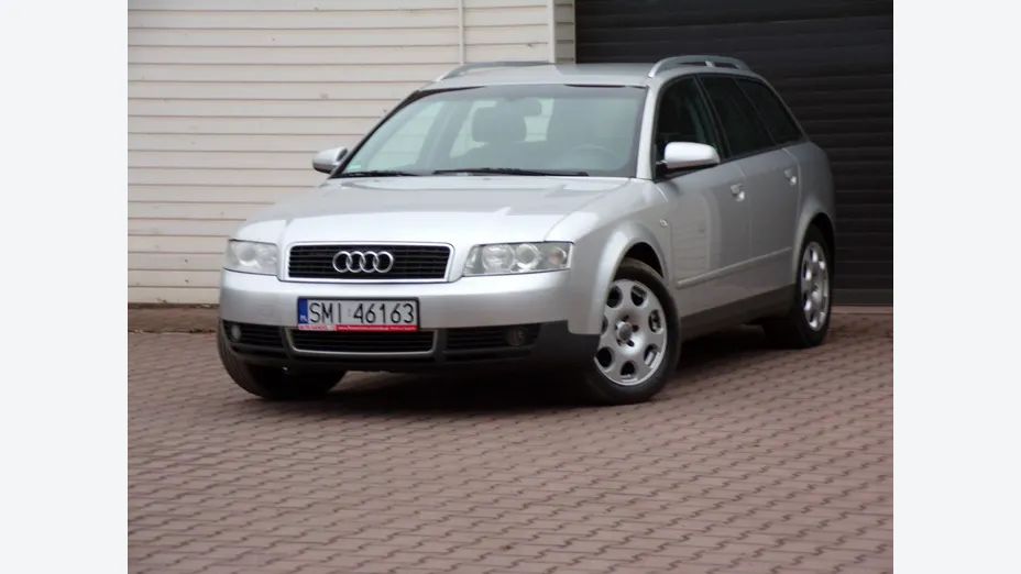 AUDI A4 -