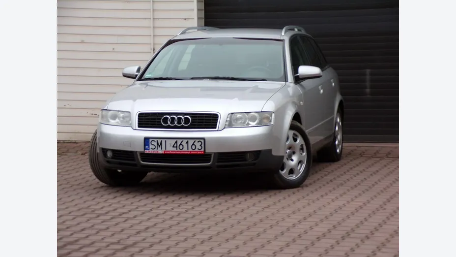 AUDI A4 -