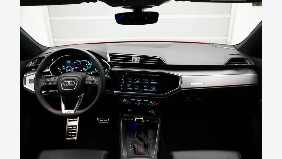 AUDI Q3 Sportback -