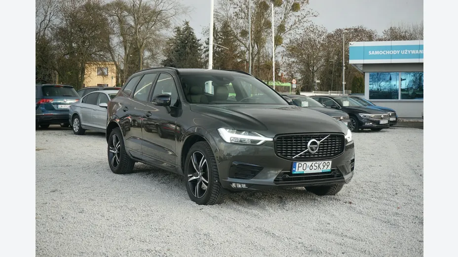 VOLVO XC60 -
