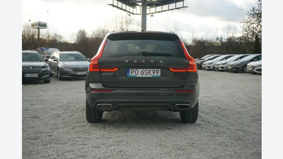 VOLVO XC60 -