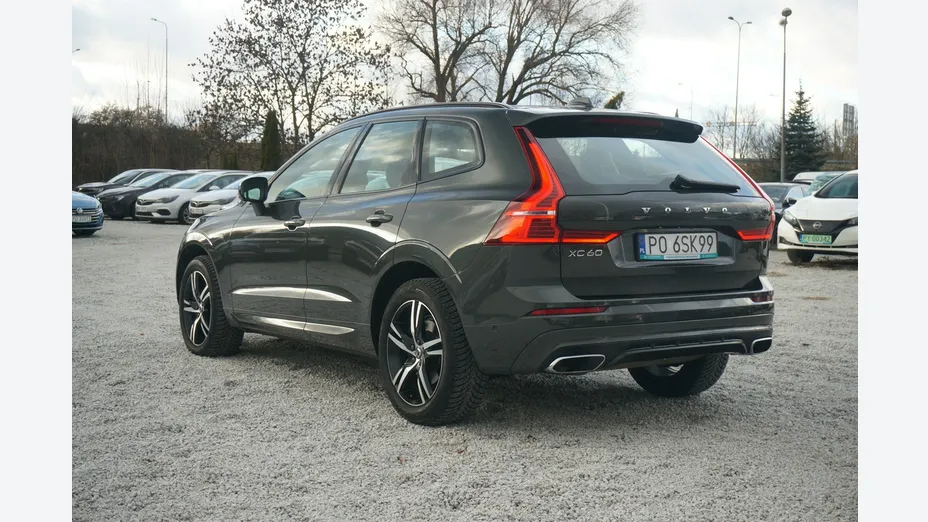 VOLVO XC60 -