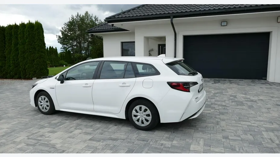 TOYOTA Corolla -