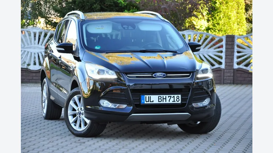 FORD Kuga -