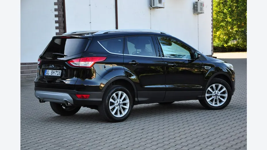FORD Kuga -