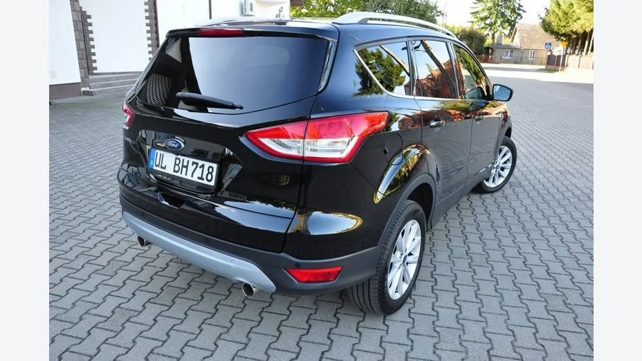 FORD Kuga -