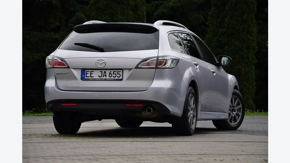 MAZDA 6 -