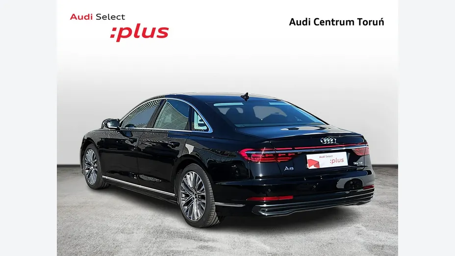 AUDI A8 -