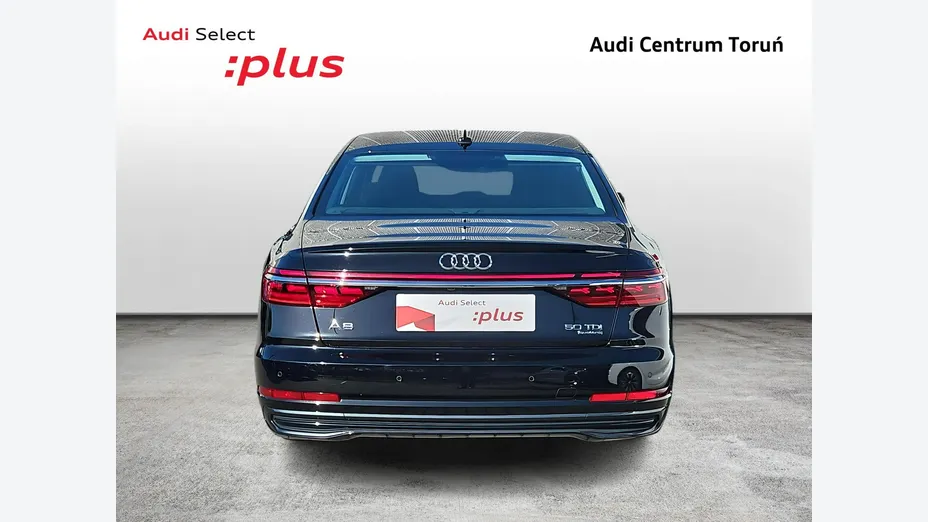 AUDI A8 -