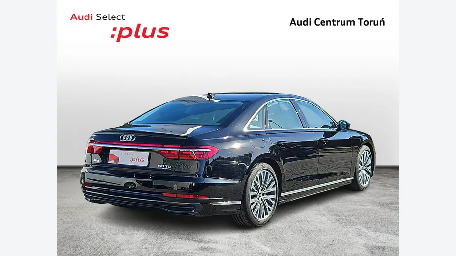AUDI A8 -