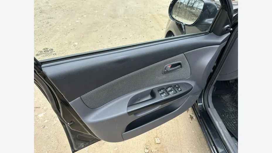 KIA Rio -