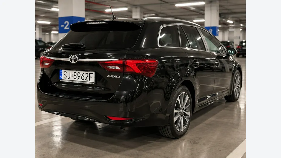 TOYOTA Avensis -