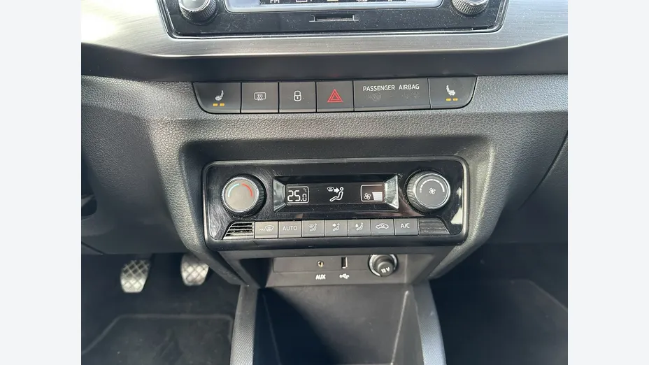 SKODA Fabia -