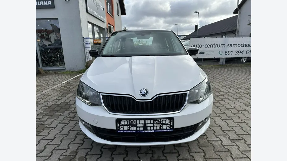 SKODA Fabia -