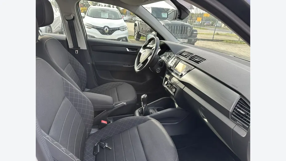 SKODA Fabia -
