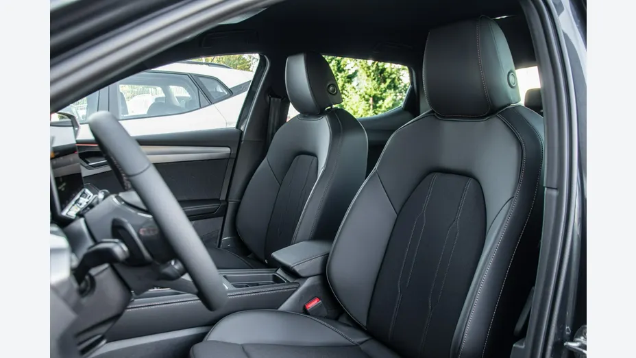 CUPRA Leon -