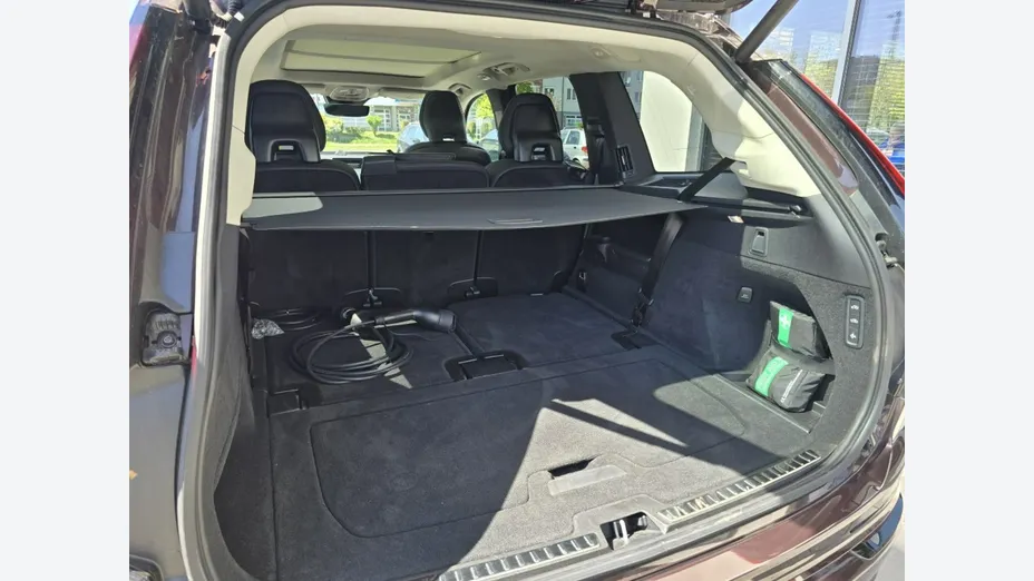 VOLVO XC90 -