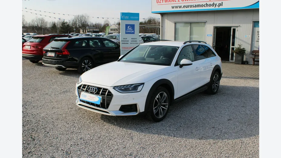 AUDI A4 -