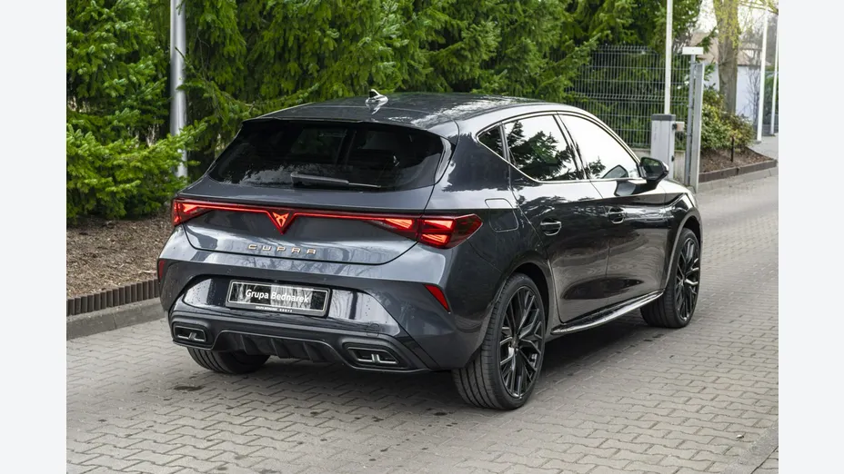 CUPRA Leon -