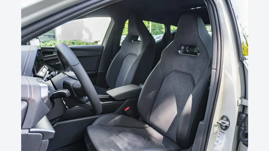 CUPRA Leon -