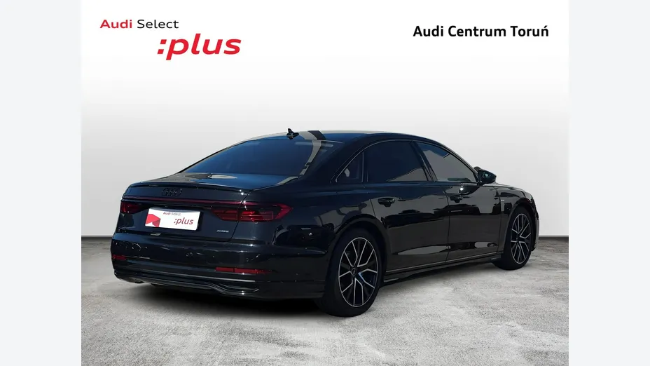 AUDI A8 -